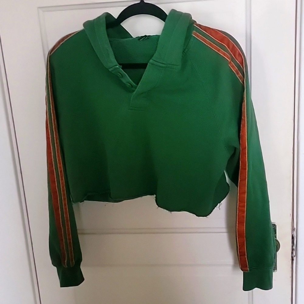 Crop sweatshirt